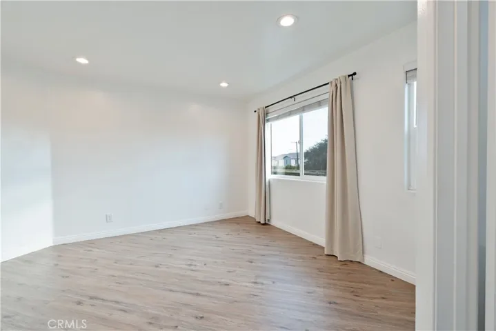 7050 S La Cienega, Inglewood, California 90302