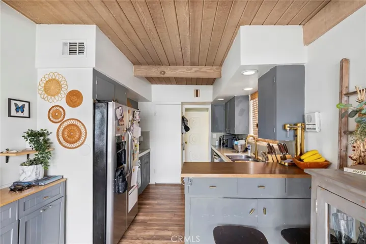 122 Agate, Newport Beach, California 92662