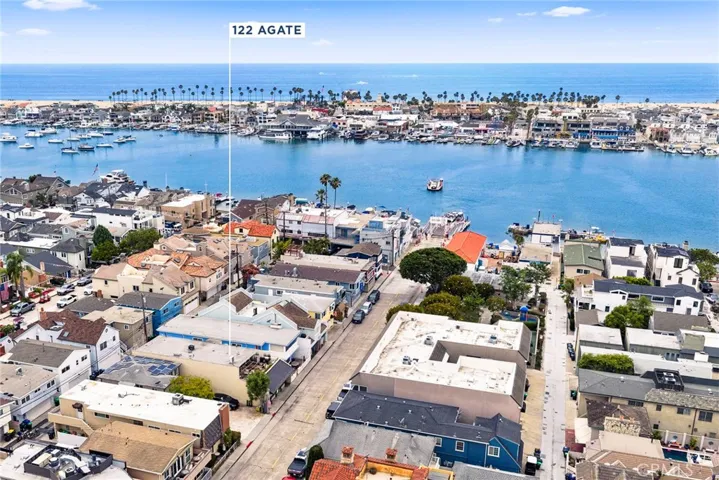 122 Agate, Newport Beach, California 92662