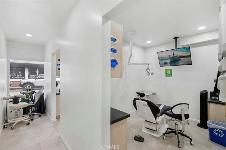 122 Agate, Newport Beach, California 92662