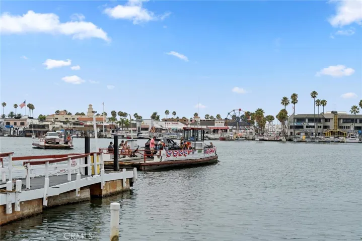 122 Agate, Newport Beach, California 92662