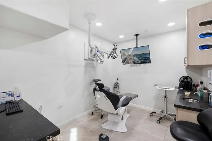 122 Agate, Newport Beach, California 92662