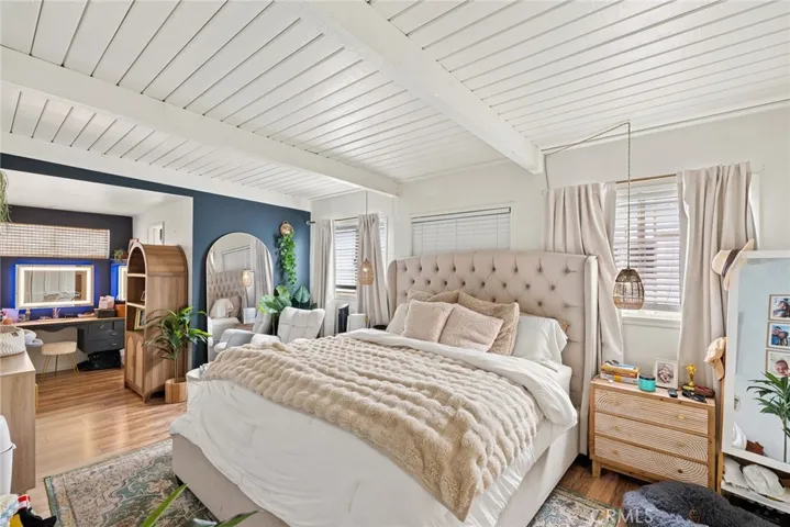 2nd Floor Unit Primary Bedroom