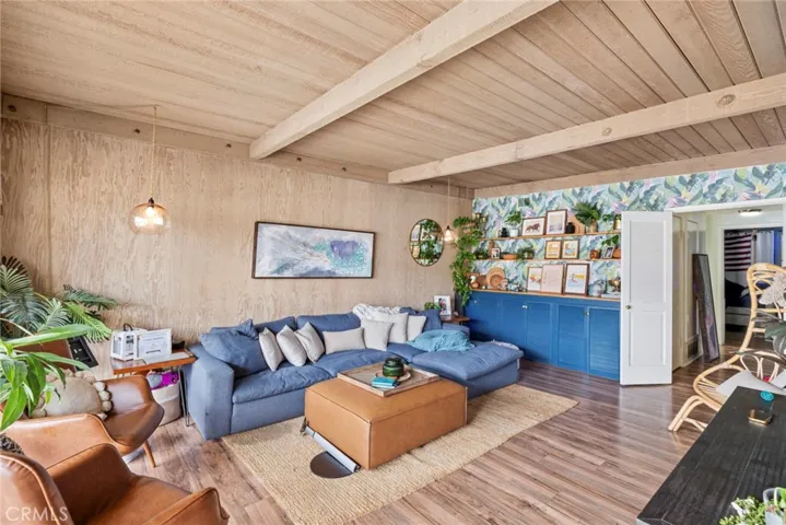 122 Agate, Newport Beach, California 92662