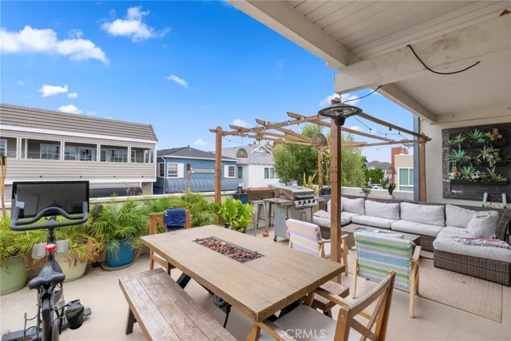 2nd Floor Unit Deck
