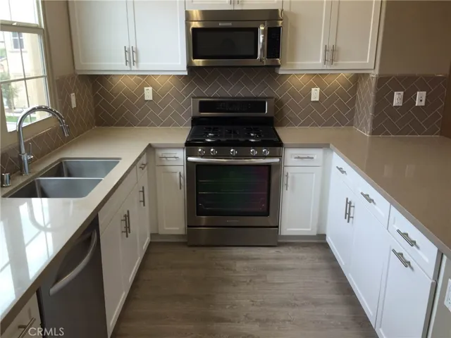 132 Capricorn, Irvine, California 92618