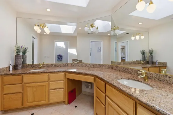6124 Corte De La Reina, San Jose, California 95120
