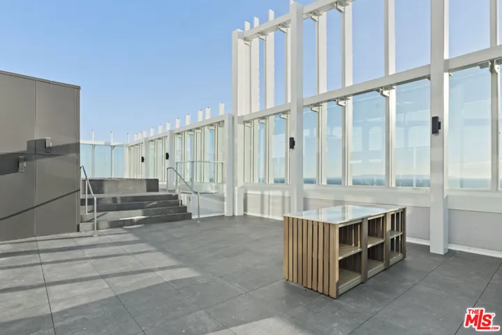 230 W Olympic Boulevard Ph 2, Los Angeles, California 90015