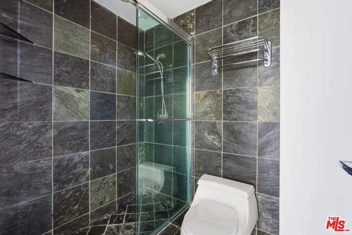 1131 Alta Loma Road 326, West Hollywood, California 90069