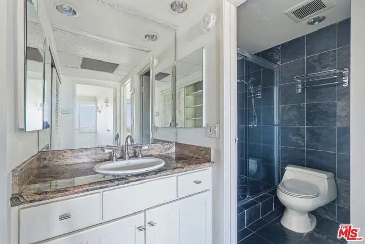 1131 Alta Loma Road 326, West Hollywood, California 90069