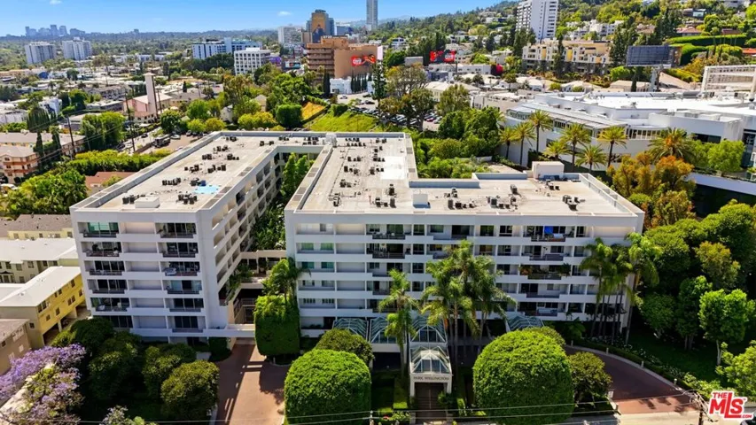 1131 Alta Loma Road 326, West Hollywood, California 90069