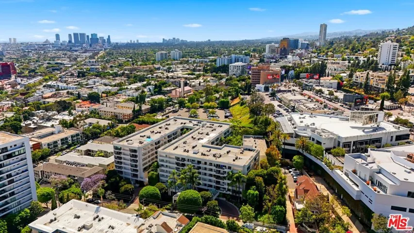 1131 Alta Loma Road 326, West Hollywood, California 90069
