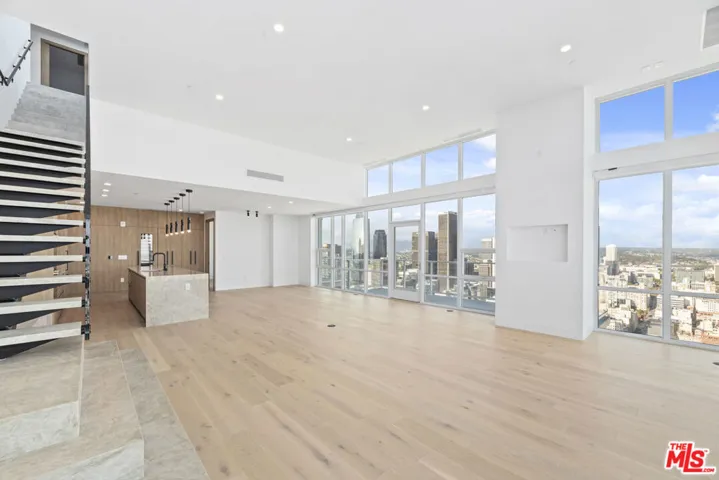 230 W Olympic Boulevard Ph 3, Los Angeles, California 90015