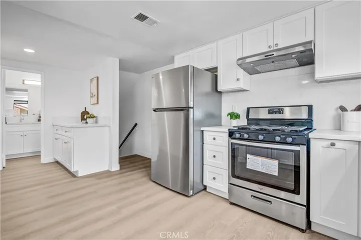 226 N Chandler B, Monterey Park, California 91754