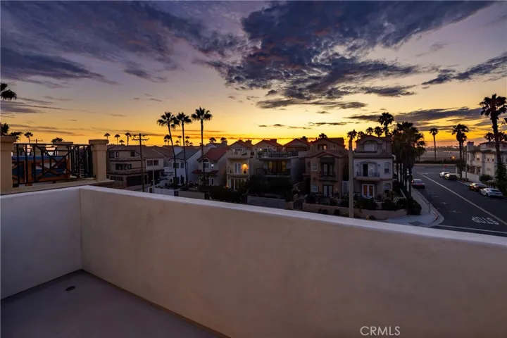 122 22nd Street, Huntington Beach, California 92648