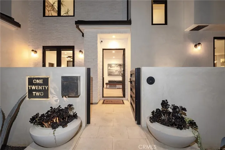 122 22nd Street, Huntington Beach, California 92648