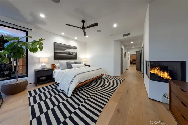 122 22nd Street, Huntington Beach, California 92648