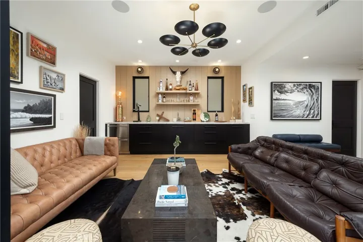 122 22nd Street, Huntington Beach, California 92648