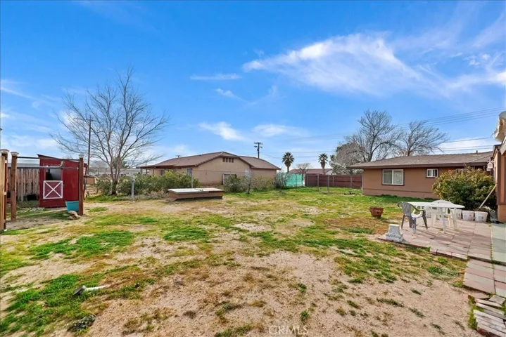 13285 Mesquite Road, Apple Valley, California 92308