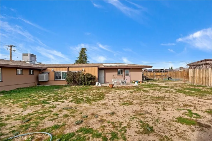 13285 Mesquite Road, Apple Valley, California 92308