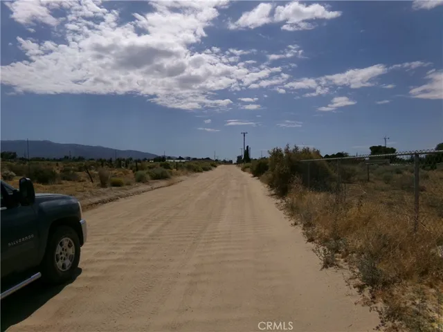 0 Rancho Road, Phelan, California 92371