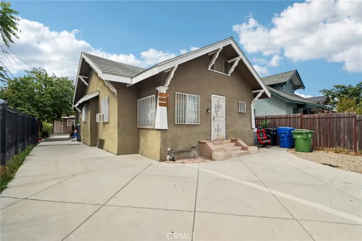 1242 E 43rd, Los Angeles, California 90011