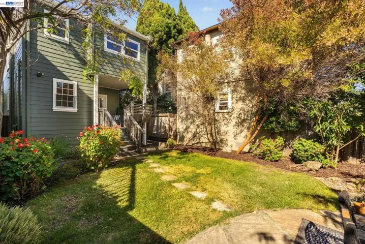 815 45th St, Oakland, California 94608