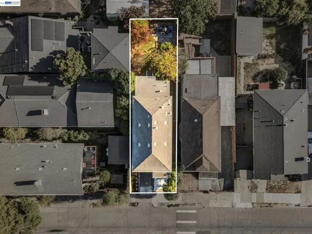815 45th St, Oakland, California 94608