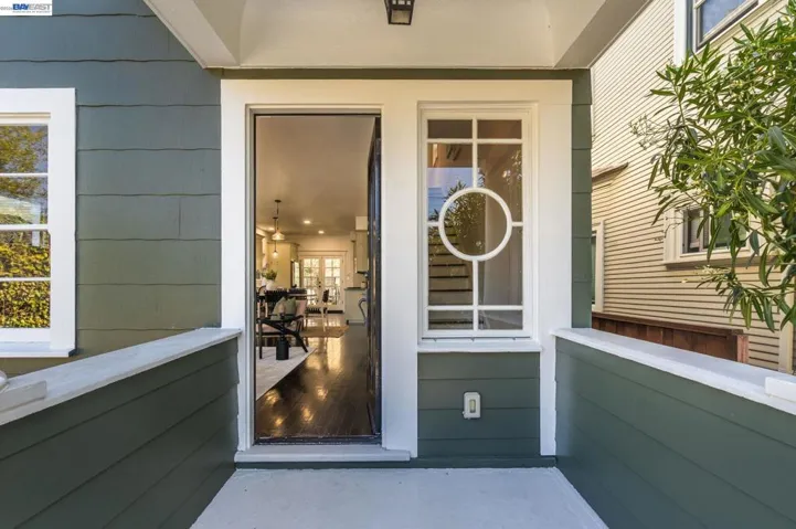 815 45th St, Oakland, California 94608