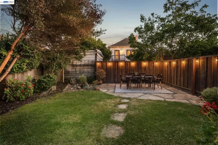 815 45th St, Oakland, California 94608