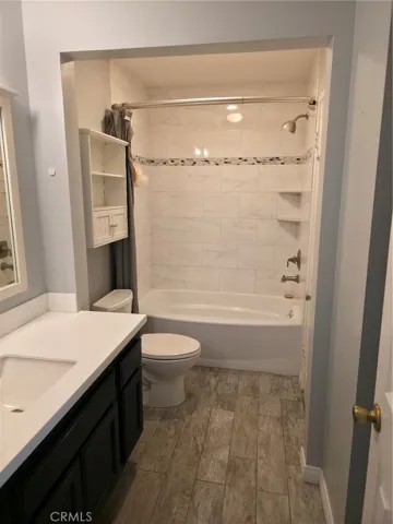 Master Bath / Jack and Jill bathroom