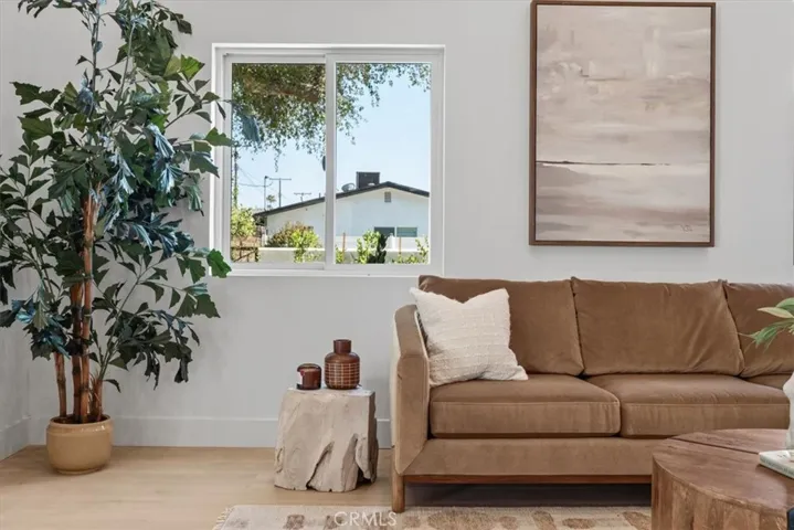 21811 San Jose Street, Chatsworth, California 91311