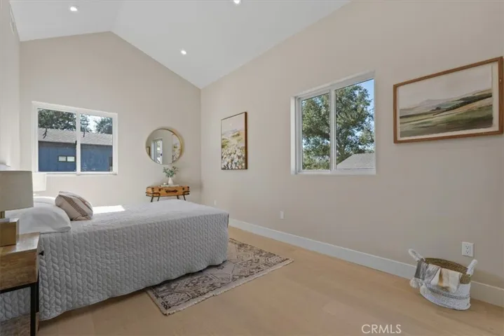 21811 San Jose Street, Chatsworth, California 91311