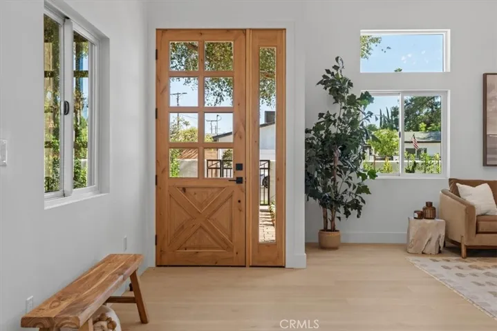 21811 San Jose Street, Chatsworth, California 91311