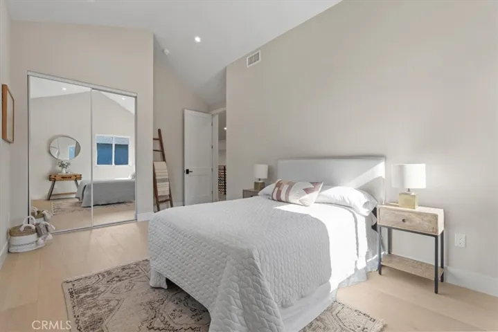 21811 San Jose Street, Chatsworth, California 91311
