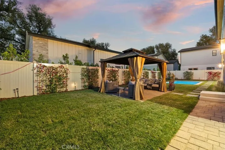 21811 San Jose Street, Chatsworth, California 91311