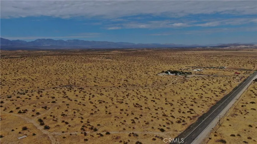 22500 E Ave O, Black Butte, California 93591