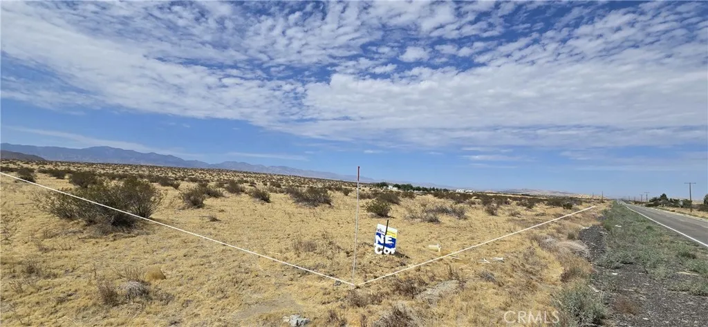 22500 E Ave O, Black Butte, California 93591