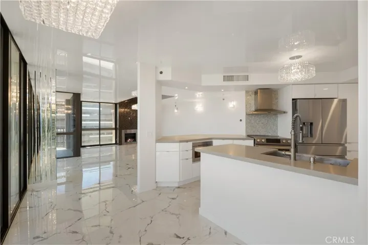 222 Monterey Road, Glendale, California 91206