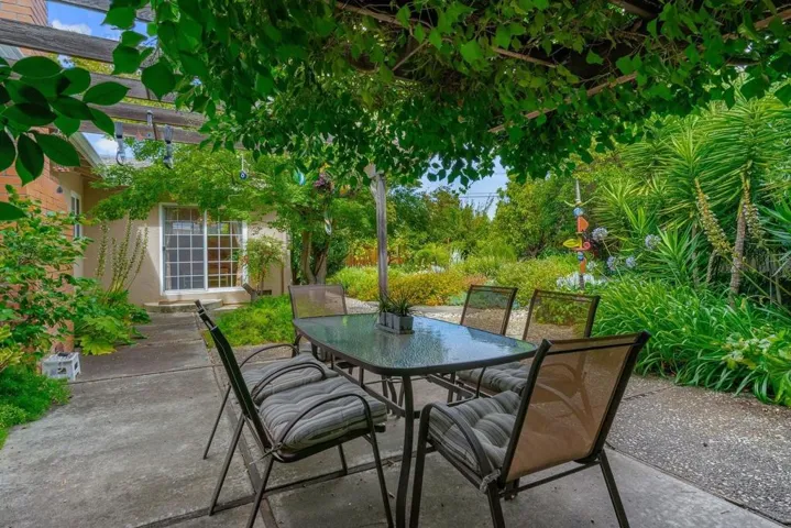 924 Kamsack Court, Sunnyvale, California 94087