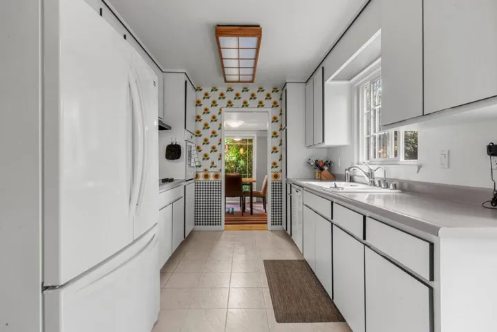 924 Kamsack Court, Sunnyvale, California 94087