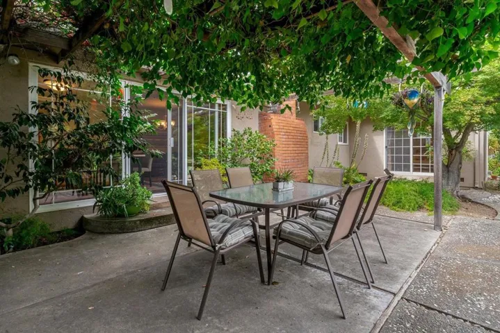 924 Kamsack Court, Sunnyvale, California 94087