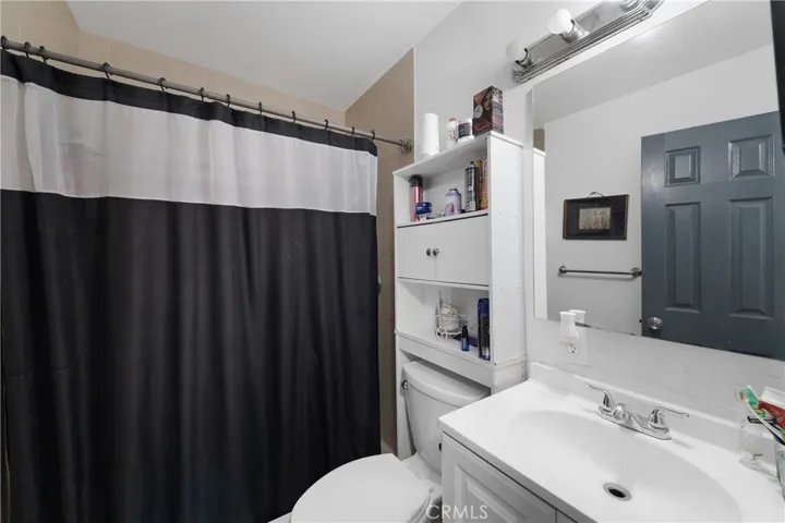 52425 Jennifer, Coachella, California 92236