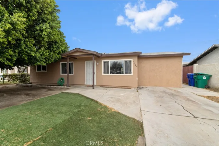52425 Jennifer, Coachella, California 92236