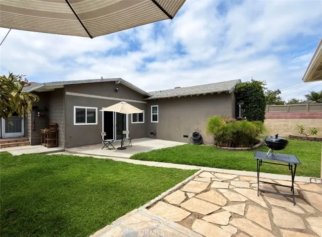 5493 E 29th Street, Long Beach, California 90815