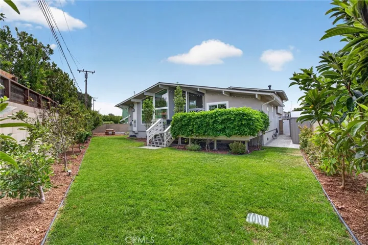17361 Alta Vista, Huntington Beach, California 92647
