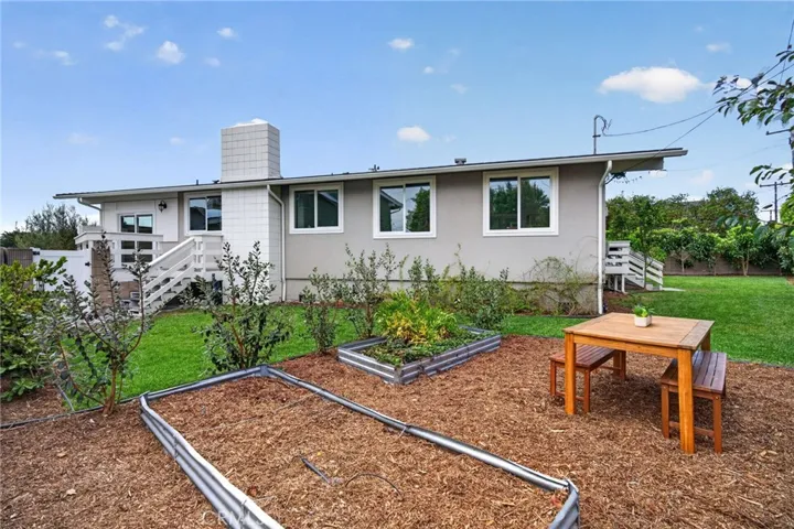 17361 Alta Vista, Huntington Beach, California 92647