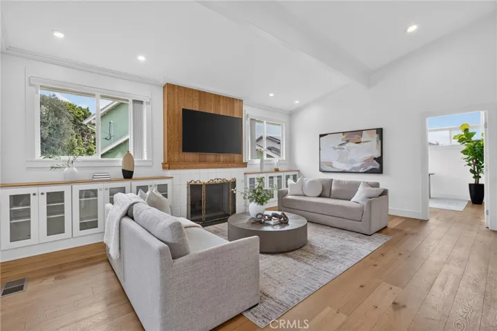 17361 Alta Vista, Huntington Beach, California 92647