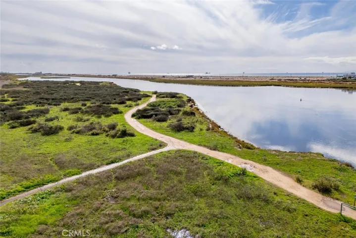 Minutes to Huntington Beach Wetlands