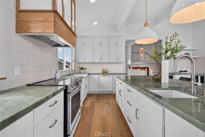 17361 Alta Vista, Huntington Beach, California 92647